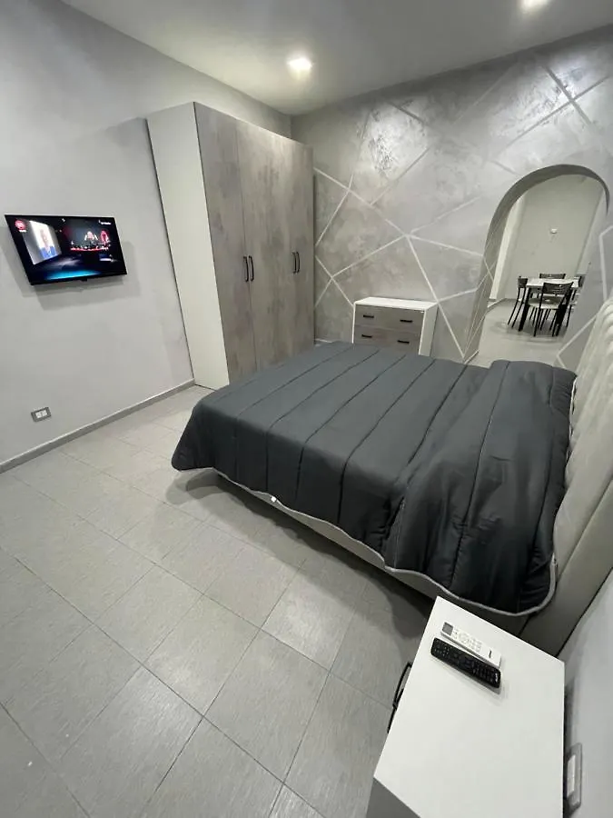 Sant'Arcangelo House Neapel 0*,  Italien